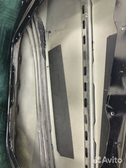 Водительская дверь GLS 2021