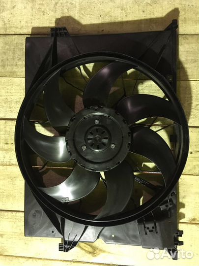 Вентилятор Mercedes E213 C205 X253
