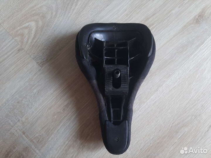 Седло для велосипеда bmx pivotal