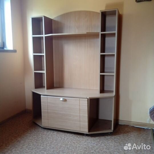 Современная тумба под телевизор