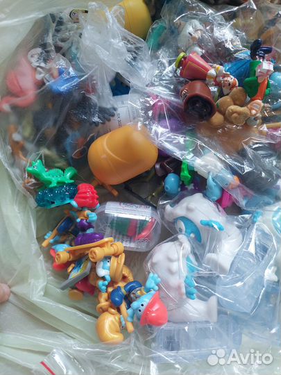 Киндер сюрприз пакетом