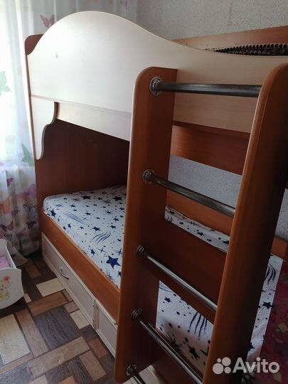 Продам кровать