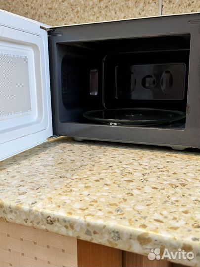 Микроволновая печь midea на запчасти
