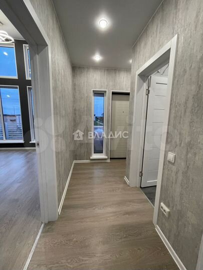 Дом 101 м² на участке 6 сот.