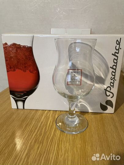 Коктейльные бокалы