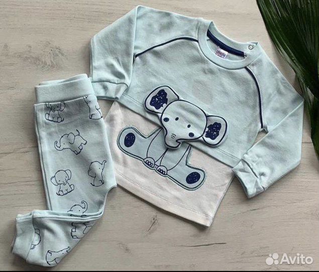 Костюм детский новый