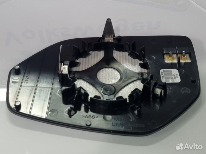 Зеркальное стекло с обогревателем 3CN 857 522 P