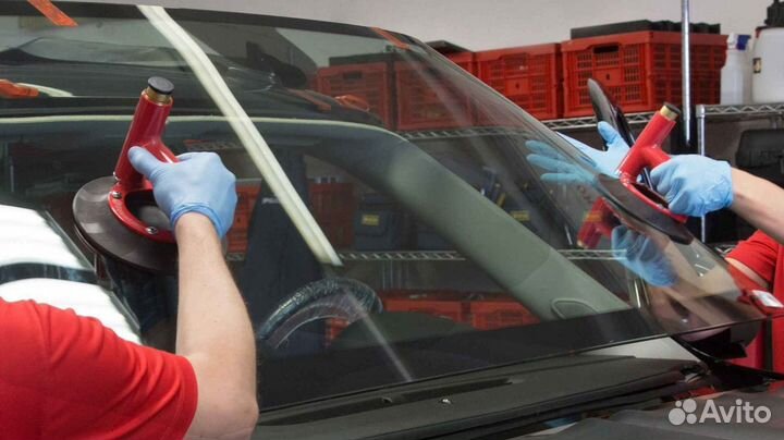 Лобовое стекло на Тойота Камри 06-11