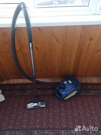 Пылесос Philips