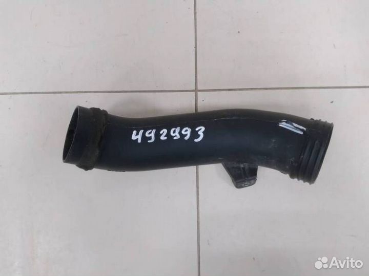 Патрубок воздушного фильтра Toyota Corolla E150 2006-2013