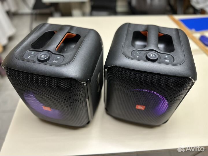 Активные колонки jbl