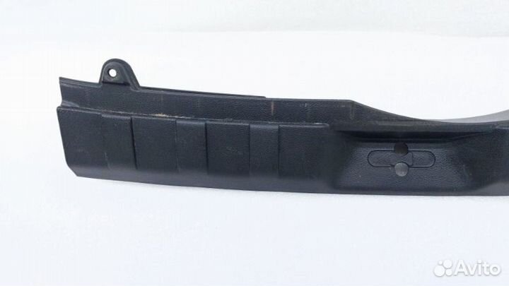 Кожух замка багажника Nissan X-Trail T31 MR20DE