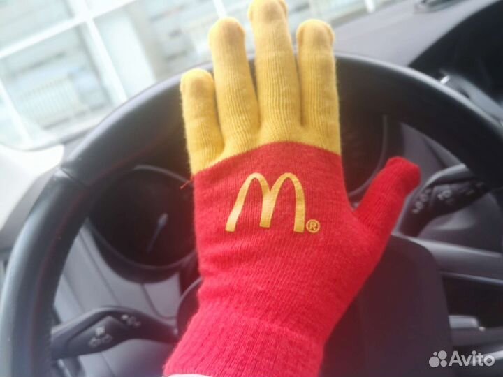 Макдональдс перчатки
