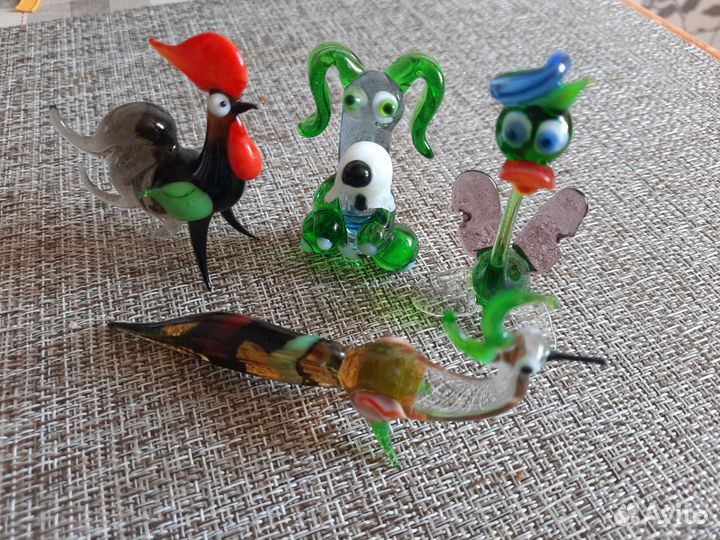 Стеклянные фигурки