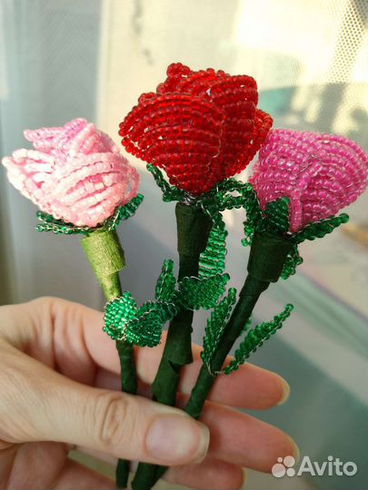 Цветы из бисера