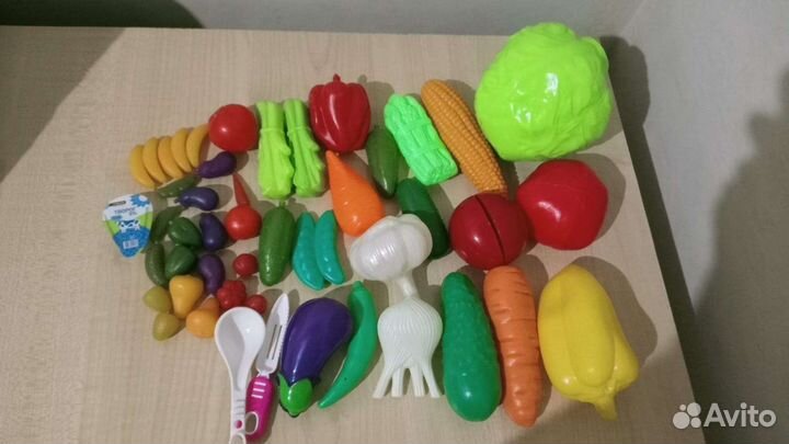 Овощи и фрукты игрушки