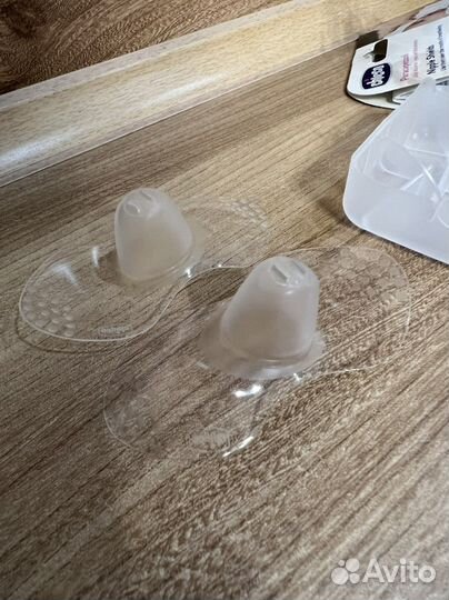 Накладки на грудь chicco новые