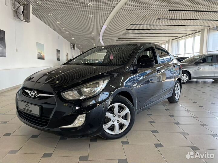 Hyundai Solaris 1.6 AT, 2011, 219 802 км