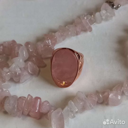 Бусы серьги кольцо кулон розовый кварц