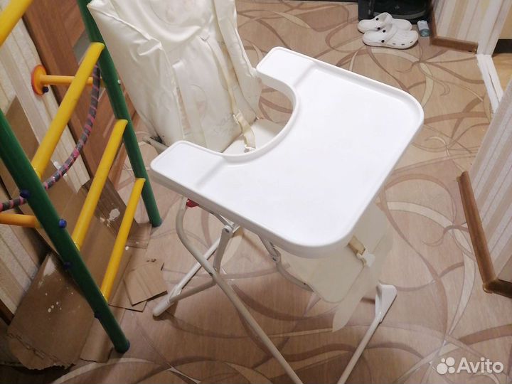 Детский столик