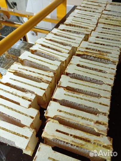 Мёд сотовый