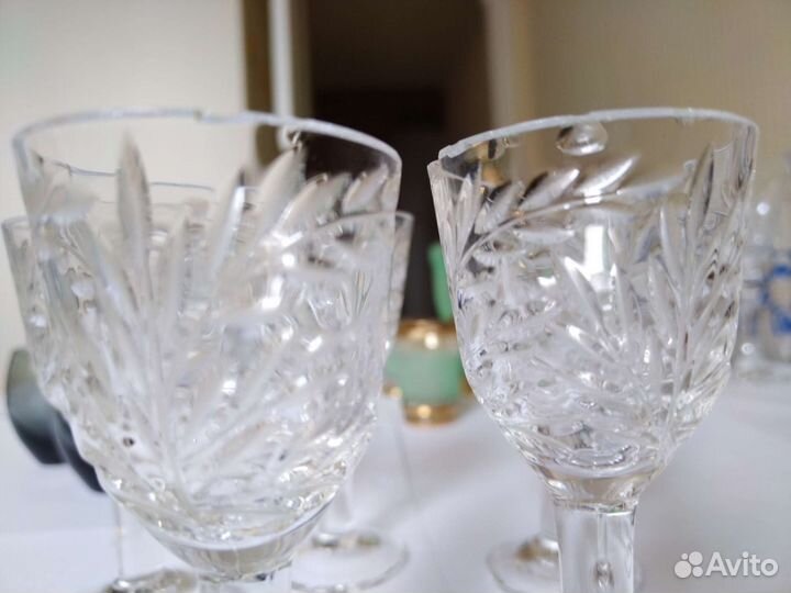 Рюмки, бокалы, графин, фужеры
