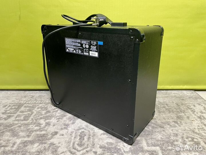 Комбоусилитель Marshall MG30 FX