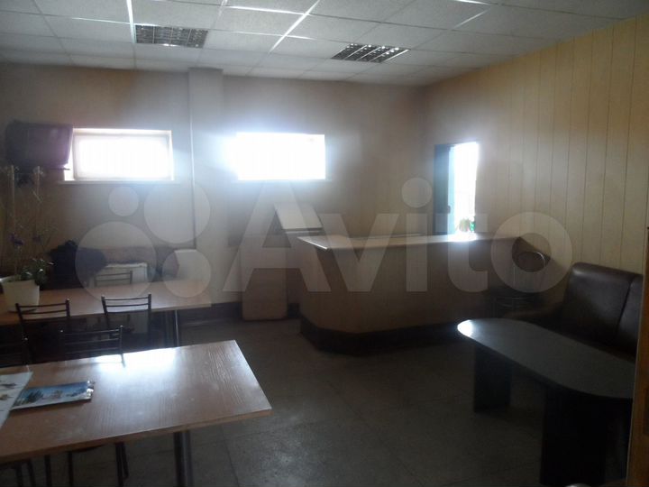 Производство, 1600 м²