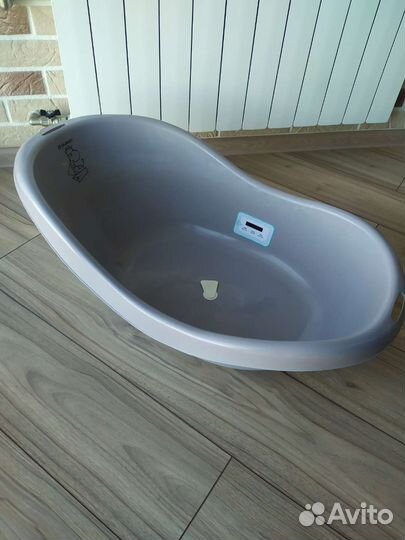 Ванна детская с термометром