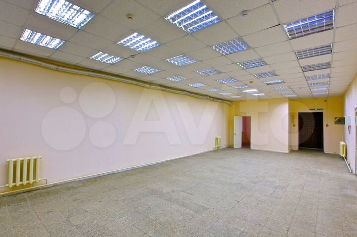 Торговое помещение, 100 м²