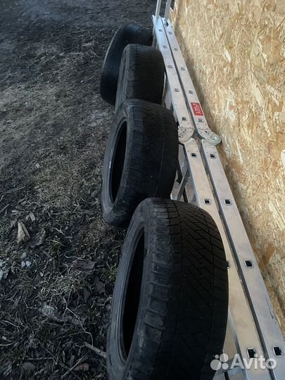 Continental ContiVikingContact 6 225/55 R17