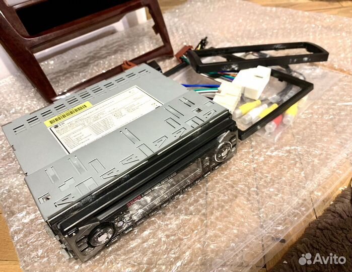 Магнитола LG, рамка Hyundai Sonata