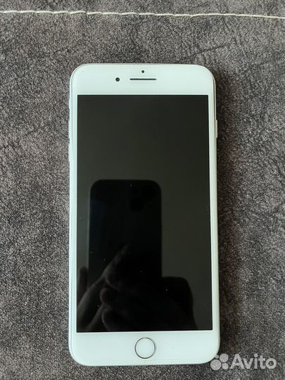 Телефон iPhone 8 plus