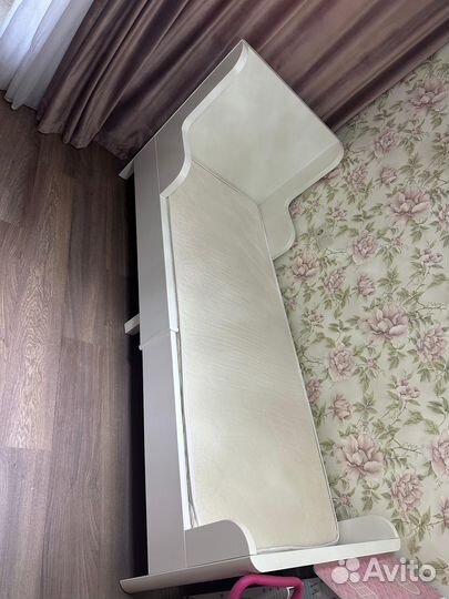 Детская кровать IKEA в комплекте с матрасом