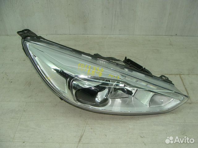 Фара правая Ford Focus