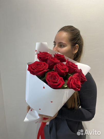 Букет из красных роз