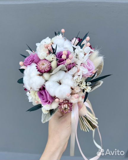 Свадебный букет из сухоцветов и стабилизированных