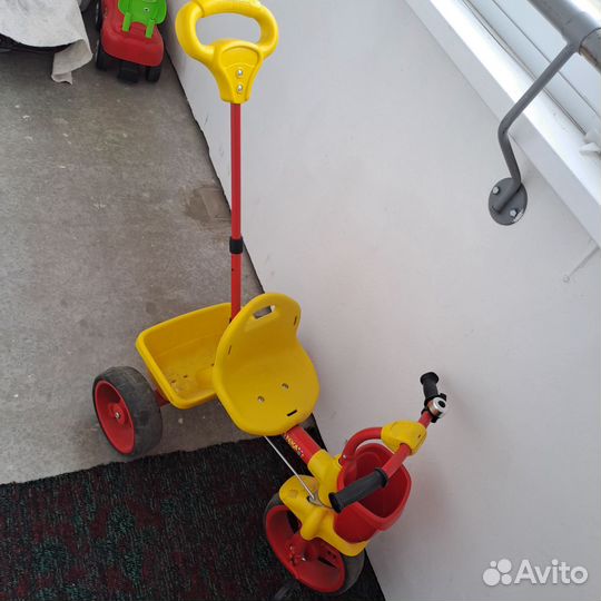 Детский трехколесный велосипед бу