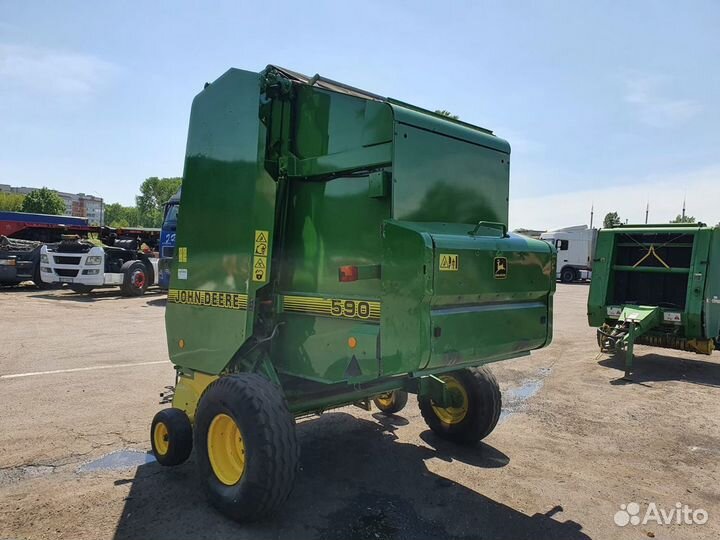 Пресс-подборщик John Deere 550, 1998