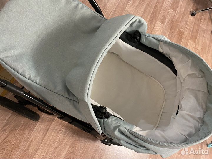 Коляска malaga 2/1