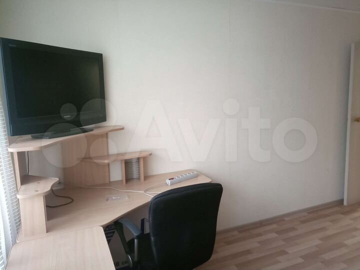 2-к. квартира, 42 м², 1/5 эт.