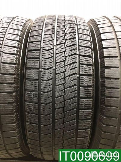 Bridgestone Blizzak VRX 215/55 R17 101H