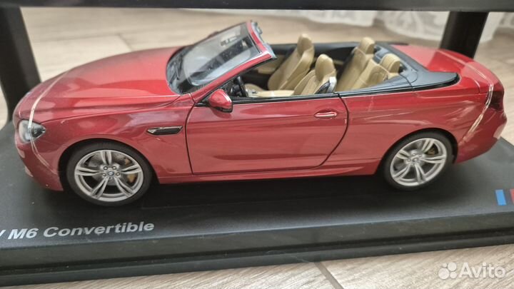 Модель автомобиля BMW M6 Convertible 1:18