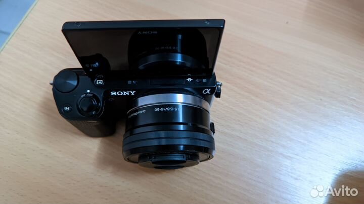 Sony Alpha NEX-5T в отличном состоянии