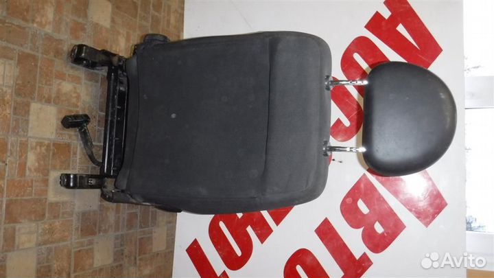 Сиденье переднее левое Opel Meriva A 2003-2012