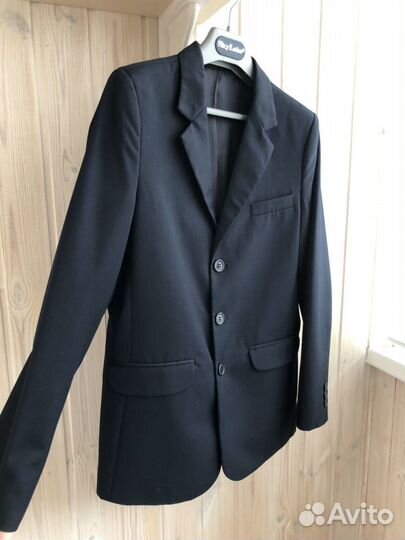 Пиджак темно-синий, новый, рост 158
