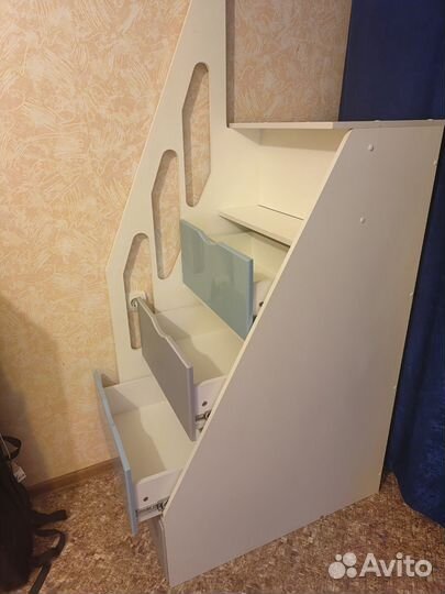 Двухъярусная кровать домик бу