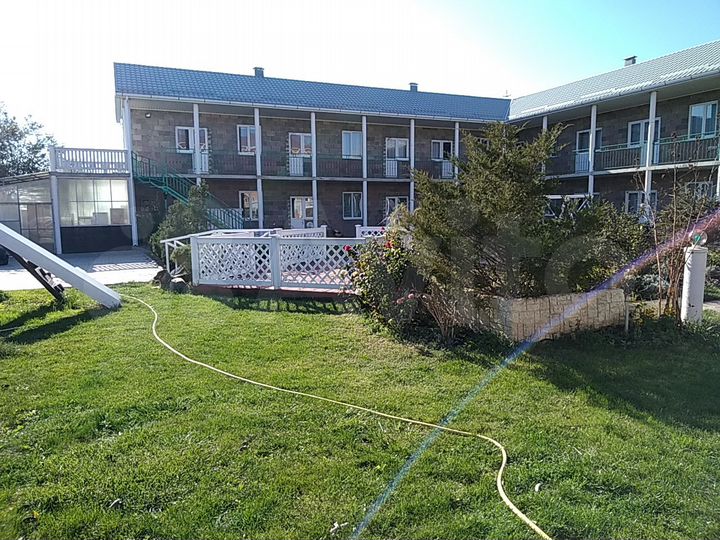 Дом 378 м² на участке 13,5 сот.