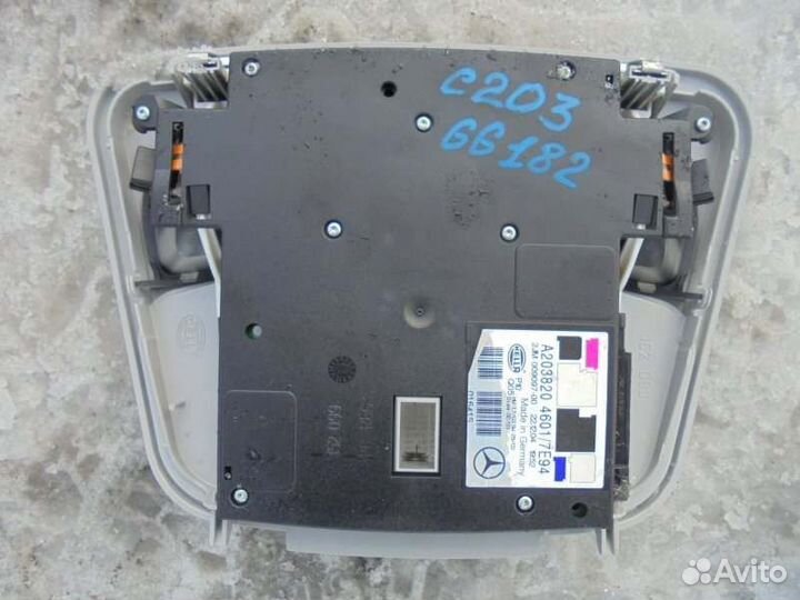 Светильник салона Mercedes-Benz C180 W203 271.946