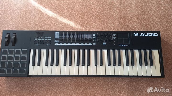 Midi клавиатура m audio code 49